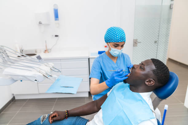 Best Emergency Tooth Extraction in Inglis, FL
